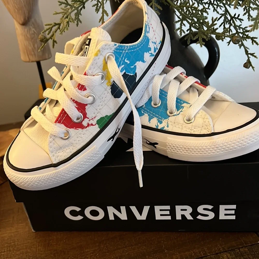Converse Unisex Multicolor Sneaker
